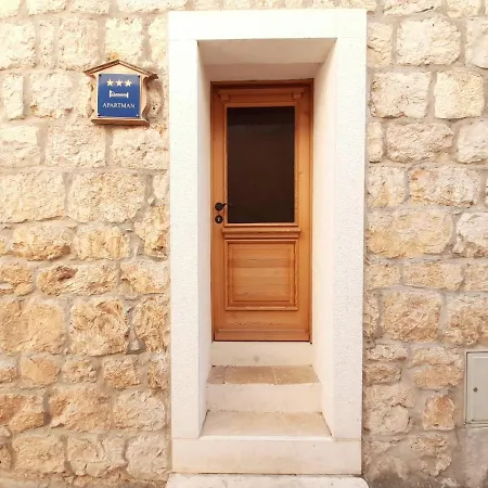 Martin Apartman Vis
